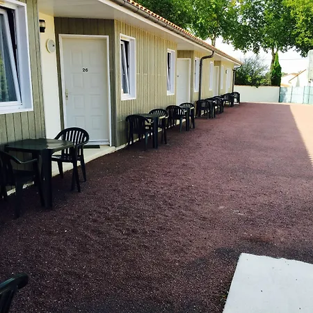 Marjolaine מלון 2*