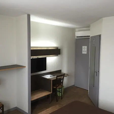 Marjolaine 2* Roullet