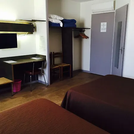 Marjolaine Hotel 2*