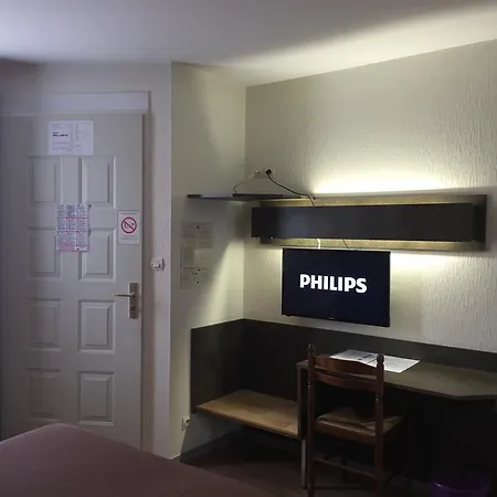 מלון Marjolaine 2*